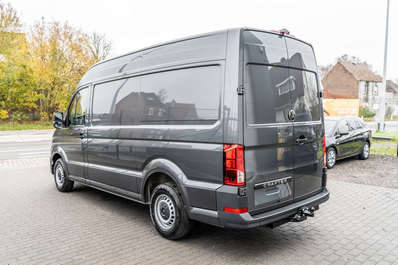 Volkswagen Crafter 35 L3H3 2.0TDI - Automaat- Trekhaak / Camera/ LED - 5j Warranty - 42.800ex — foto 6 van 16