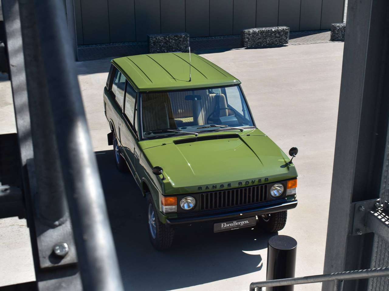 Land Rover Range Rover Classic V8 / Warwick Green / Restored / Suffix D — foto 19 van 19