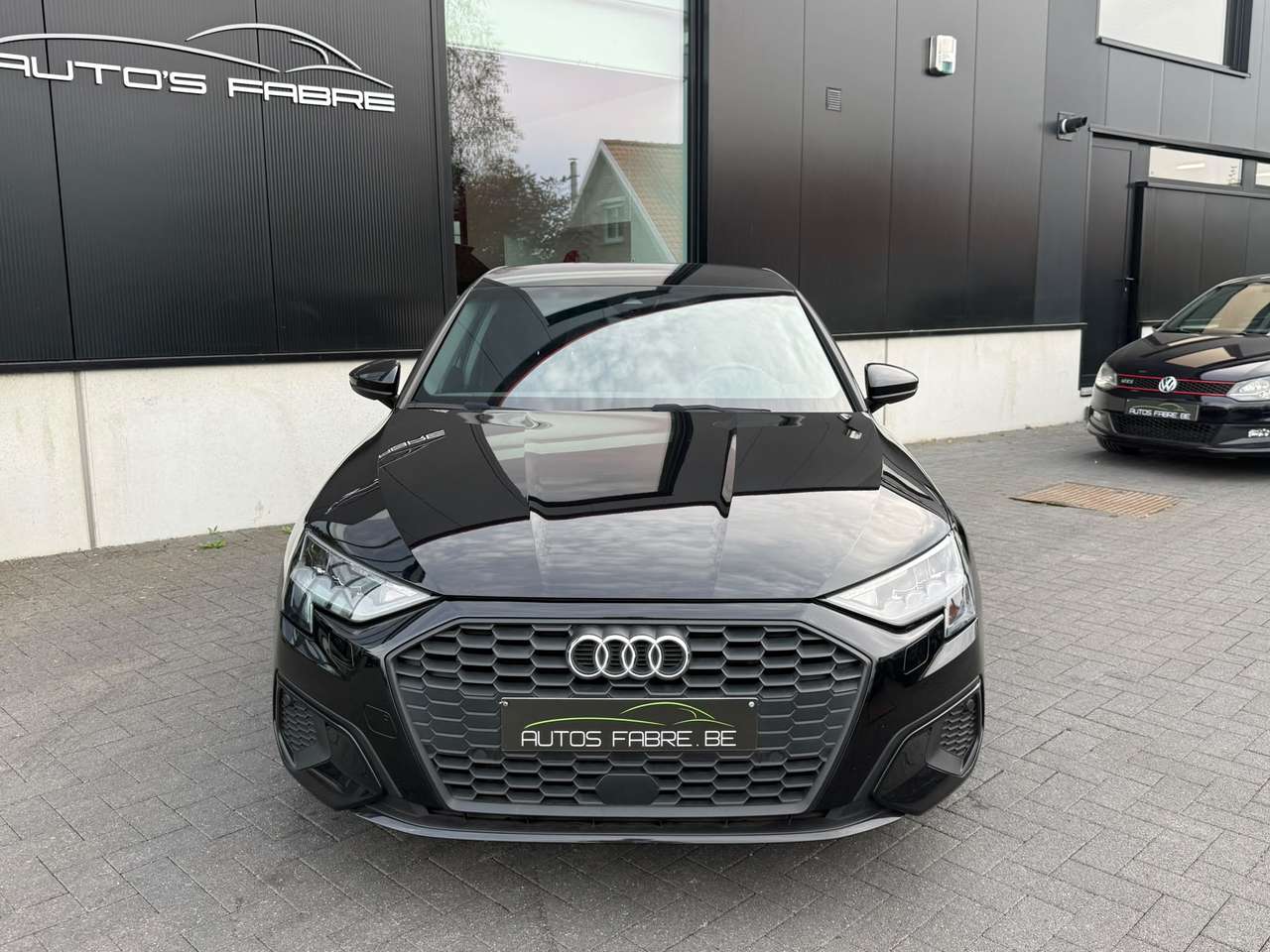 Audi A3 40 TFSI e  Plug in PHEV S Line S tronic Black Pack — foto 2 van 19
