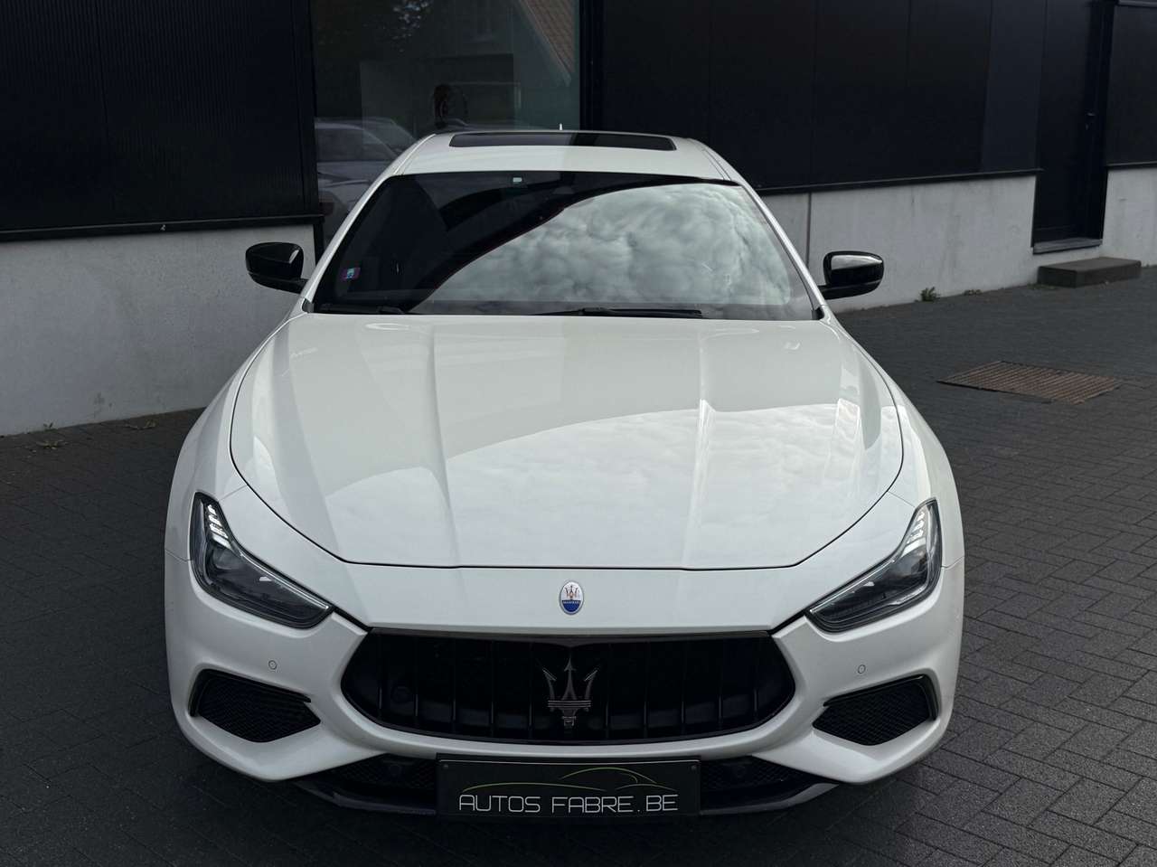 Maserati Ghibli 3.0 V6 BiTurbo GranSport Full option !! — foto 2 van 19