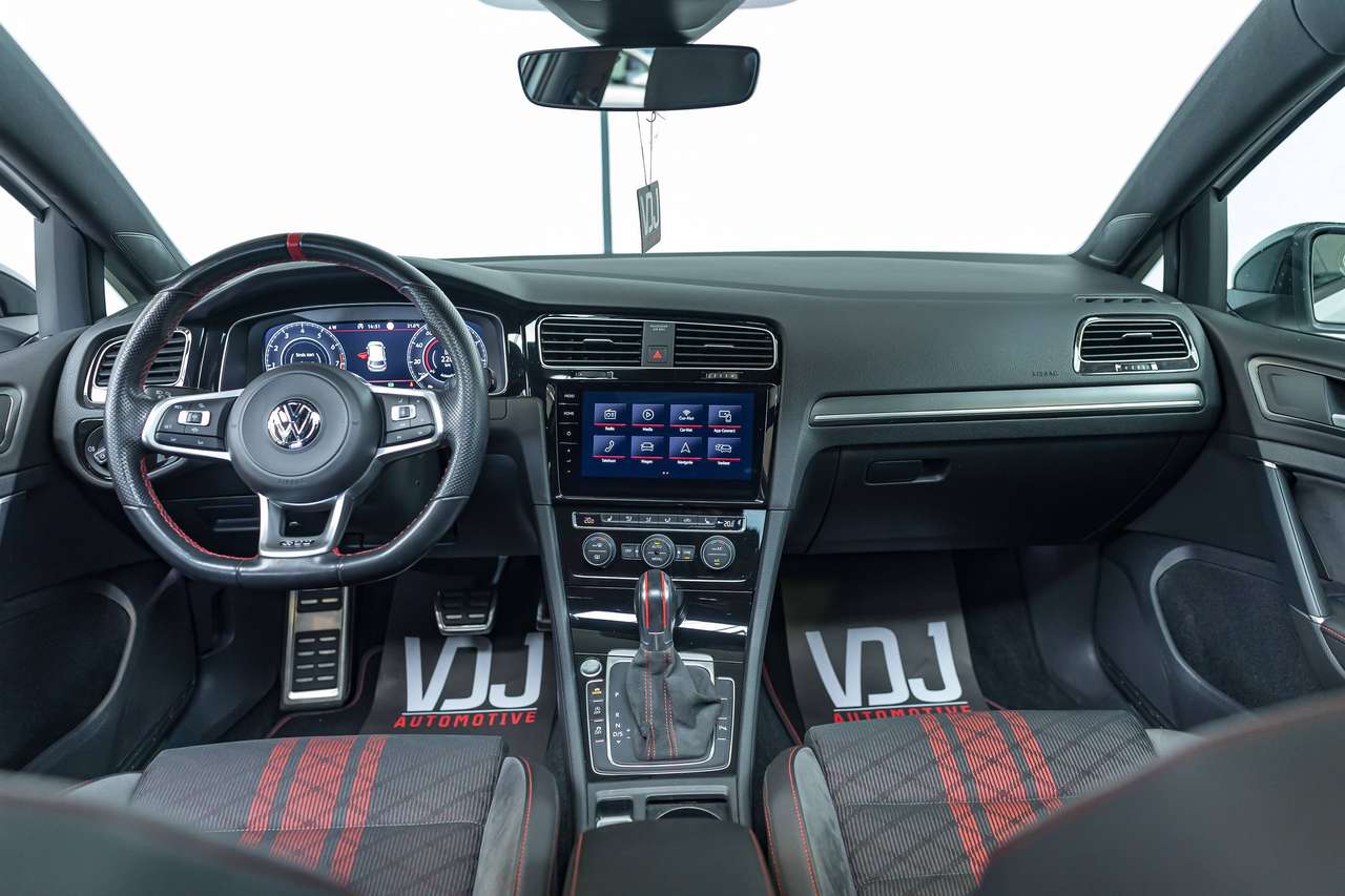 Volkswagen Golf GTI TCR|PANO|ALCANTARA|CAMERA|KEYLESS|ACC|LA|ZETELVERW.|GARANTIE| — foto 22 van 25