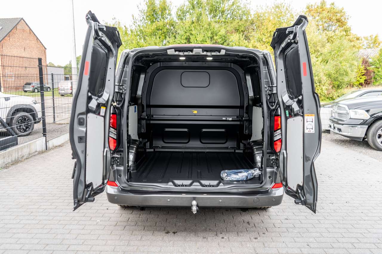 Ford Transit Custom 2.5 PHEV Limited DC L2 5pl.- Trekhaak / 360° Camera - 42.800ex — foto 5 van 16