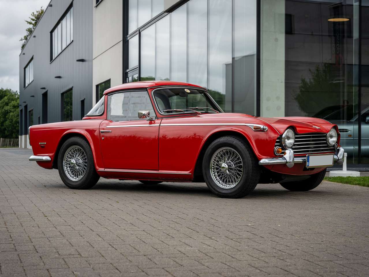 Triumph TR5 PI  EU model  with surrey top — foto 6 van 25