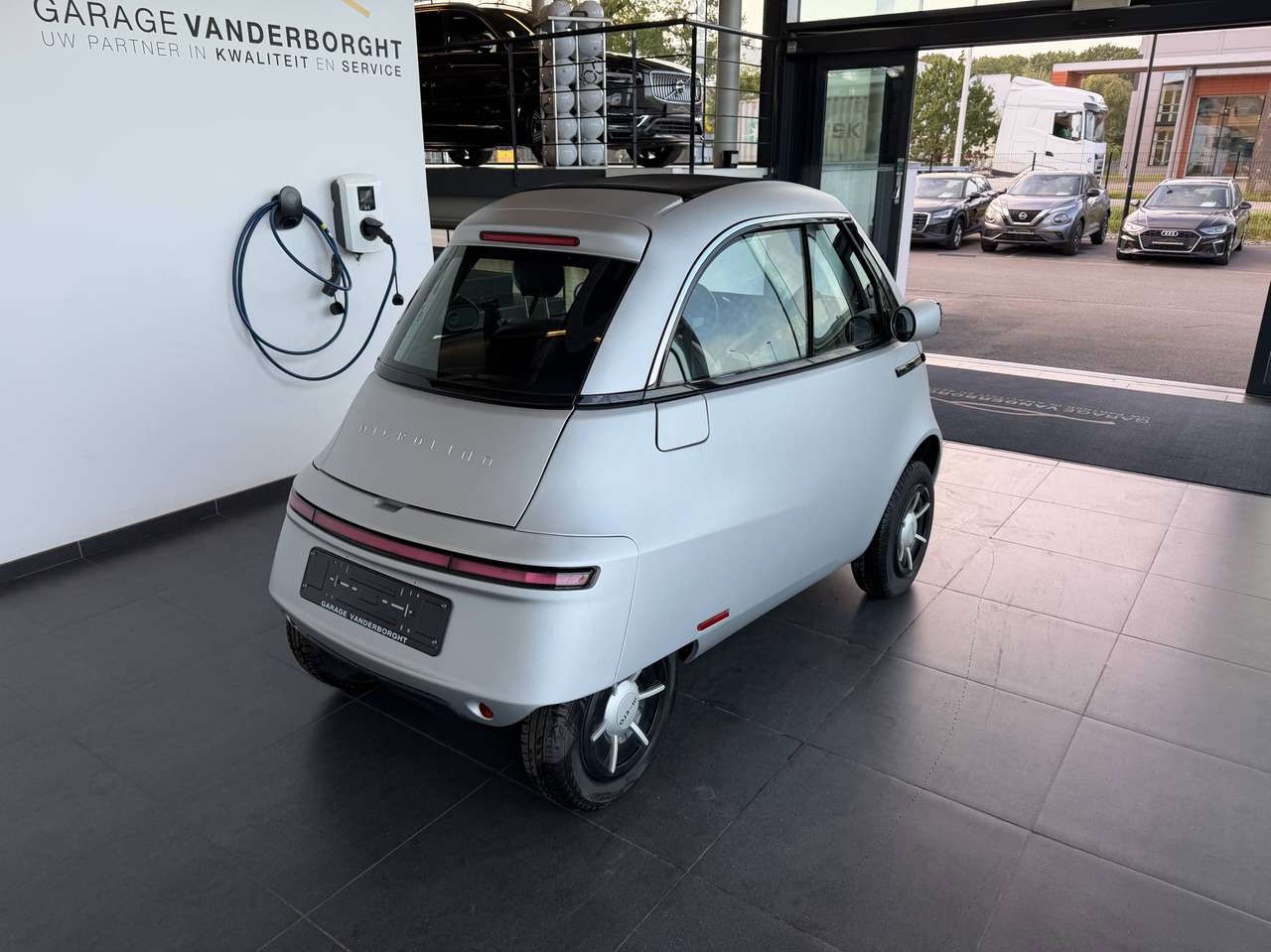 Micro Microlino PIONEER SLECHTS 1000KM — foto 6 van 19