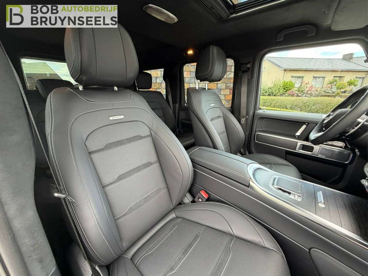 Mercedes-Benz G 63 AMG Nightpakket Plus – Schuifdak – Standverwarming – Trekhaak – 360° – Distronic — foto 12 van 25