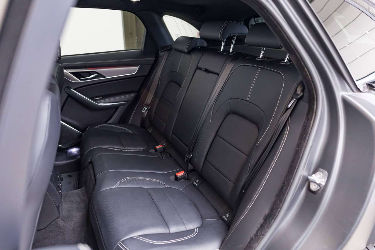 Jaguar F-Pace P400e R-DYNAMICS S|PHEV|PANO|ZETELVERW.(v/a)|KEYLESS|MERIDIAN SOUND SYSTEM|360°|ACC|LA|BLIND SPOT| — foto 15 van 25