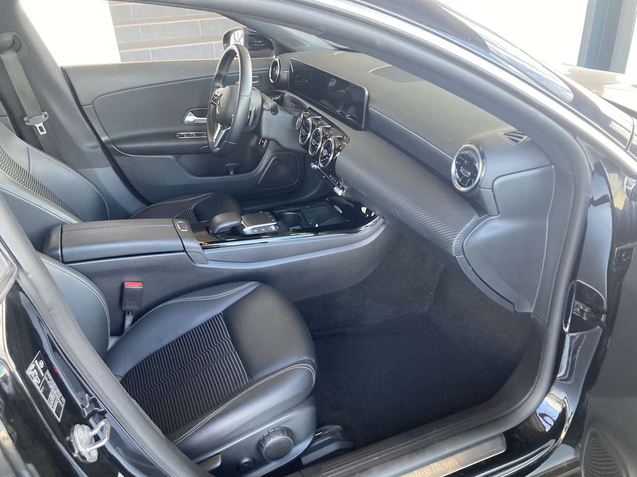 Mercedes-Benz CLA 250 250e PLUG-IN HYBRID AUTOMAAT 45000KM !!! — foto 8 van 22
