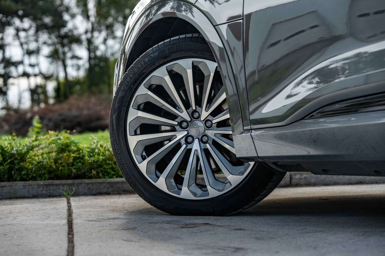 Audi e-tron E-TRON 50 SPORTBACK*QUATTRO*360 CAMERA*S-LINE* — foto 16 van 25