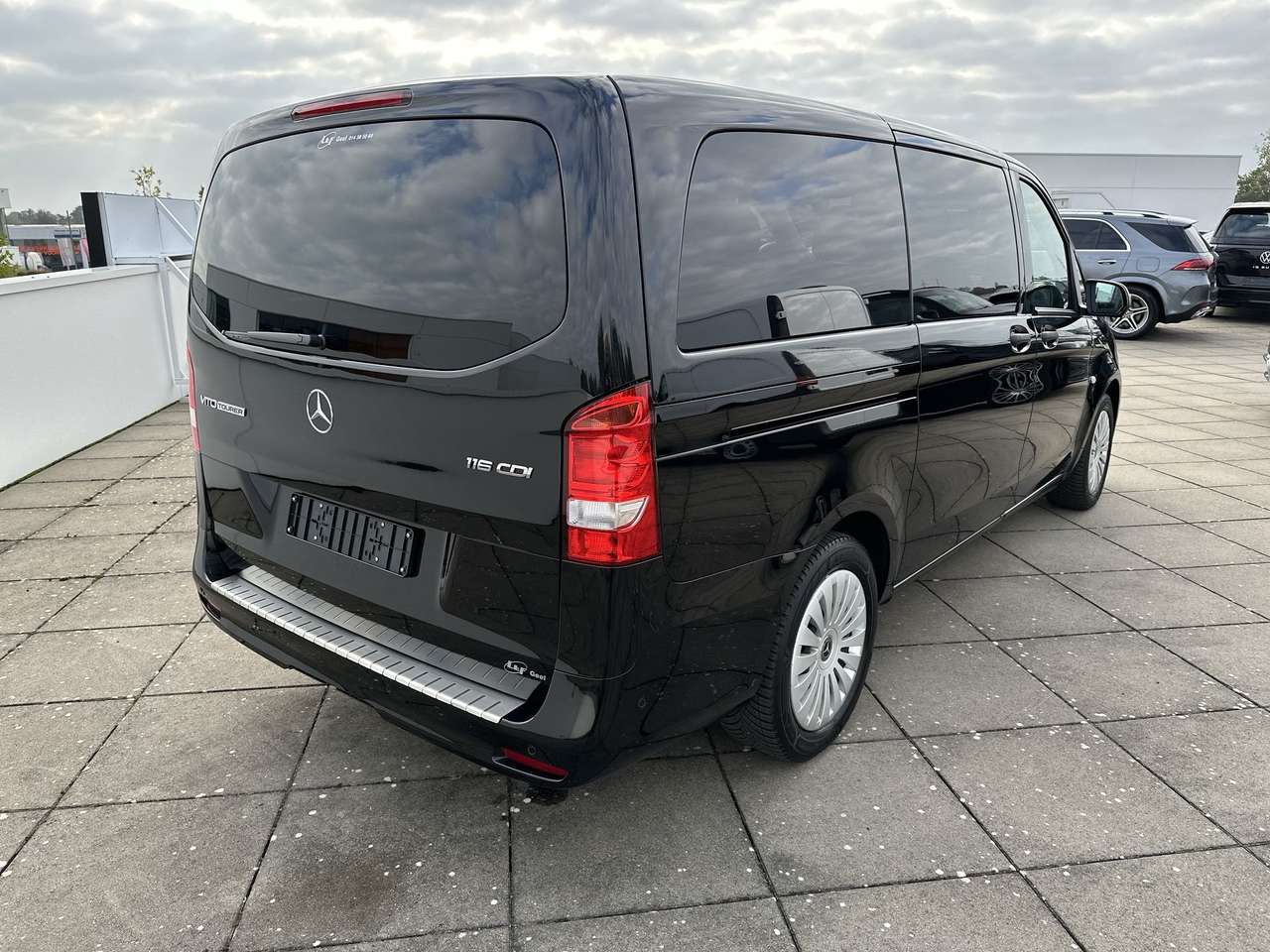 Mercedes-Benz Vito TOURER 116 CDI PRO L NIEUW MODEL/NAVI/TRKH 2500KG — foto 3 van 17