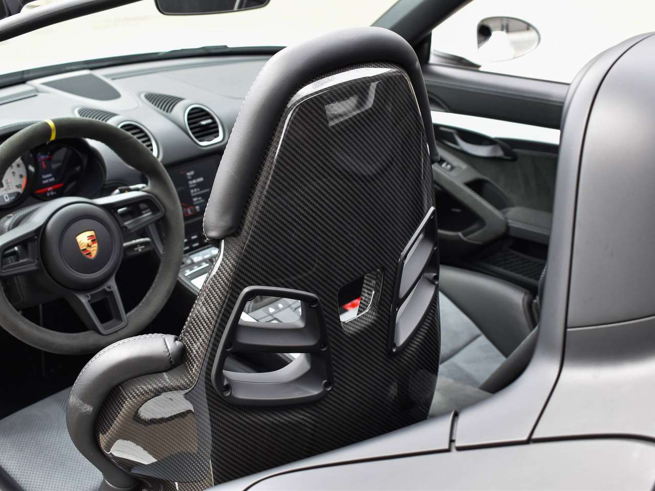 Porsche Boxster 718 Spyder RS / 4.0 PDK / Pure White / 1st Owner — foto 15 van 25