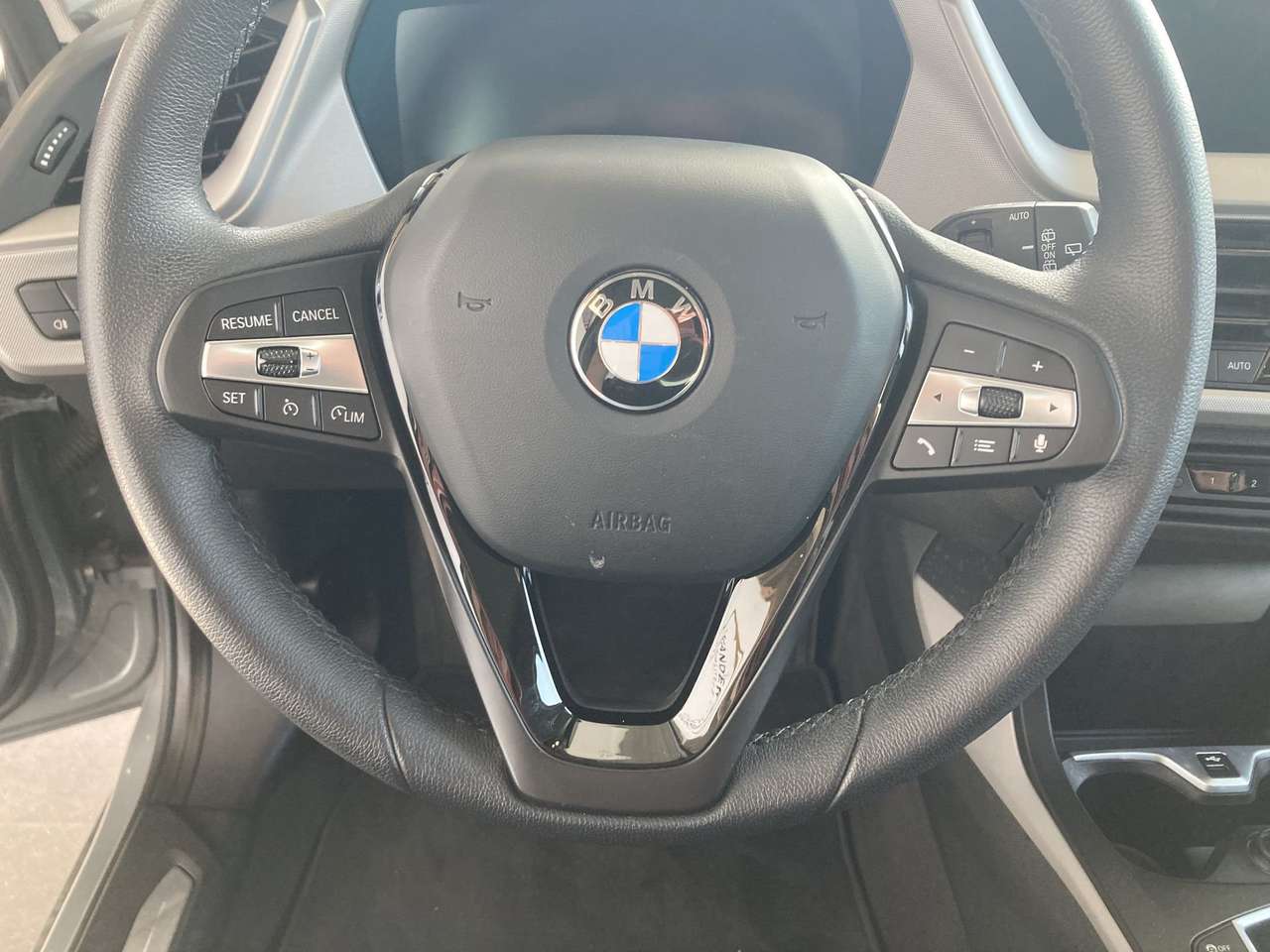 BMW 118 118I M-PACK BENZINE AUTOMAAT — foto 17 van 20