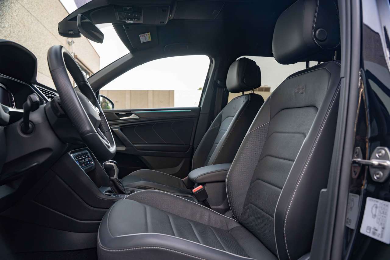 Volkswagen Tiguan Allspace 2.0 TSI 4M R-Line LED/VIRTUAL/ACC/360°/TREKHAAK — foto 11 van 25