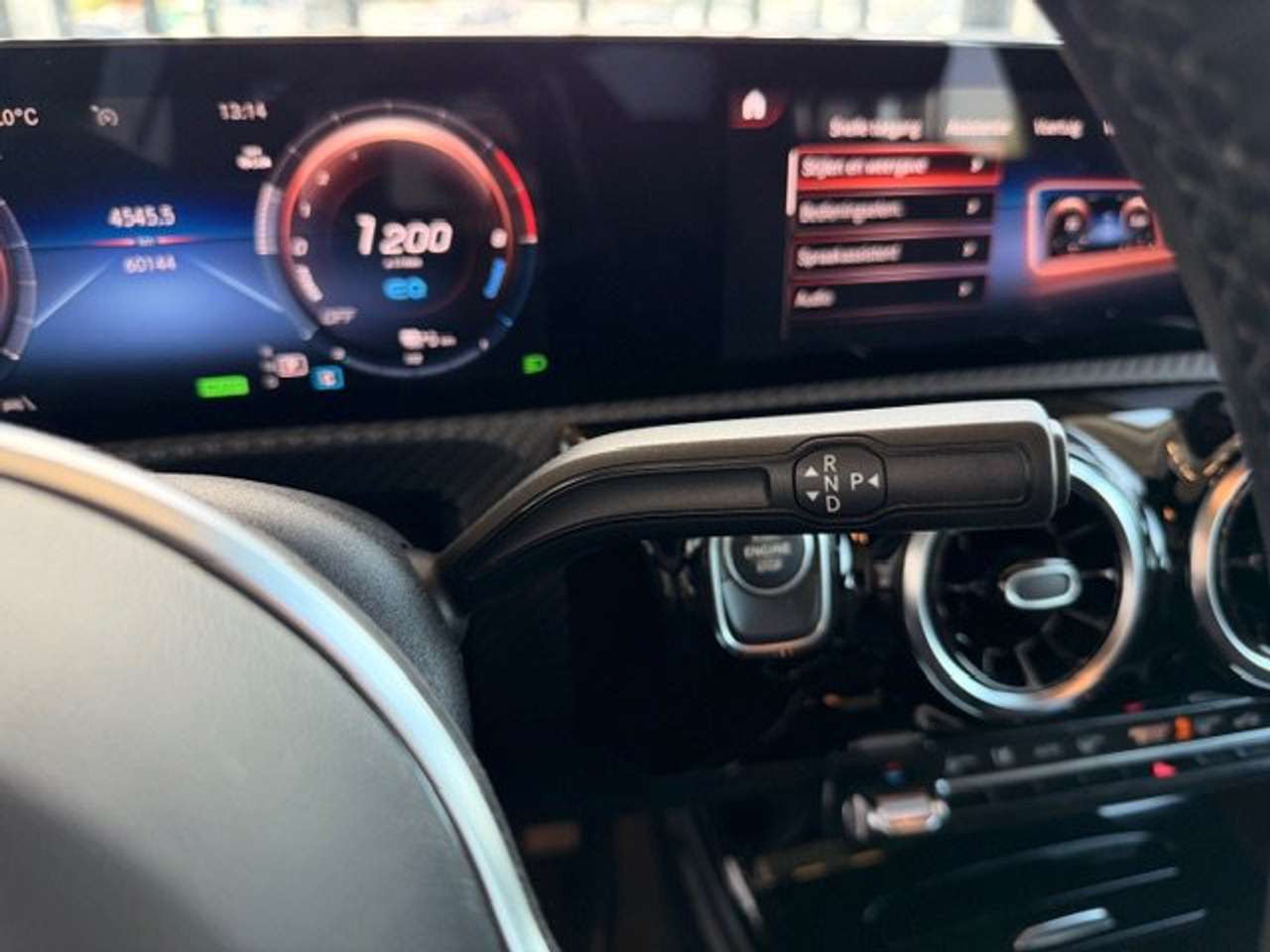 Mercedes-Benz A 250 250 PLUG-IN HYBRID AUTOMAAT+OPEN DAK-60000KM!!!! — foto 16 van 23