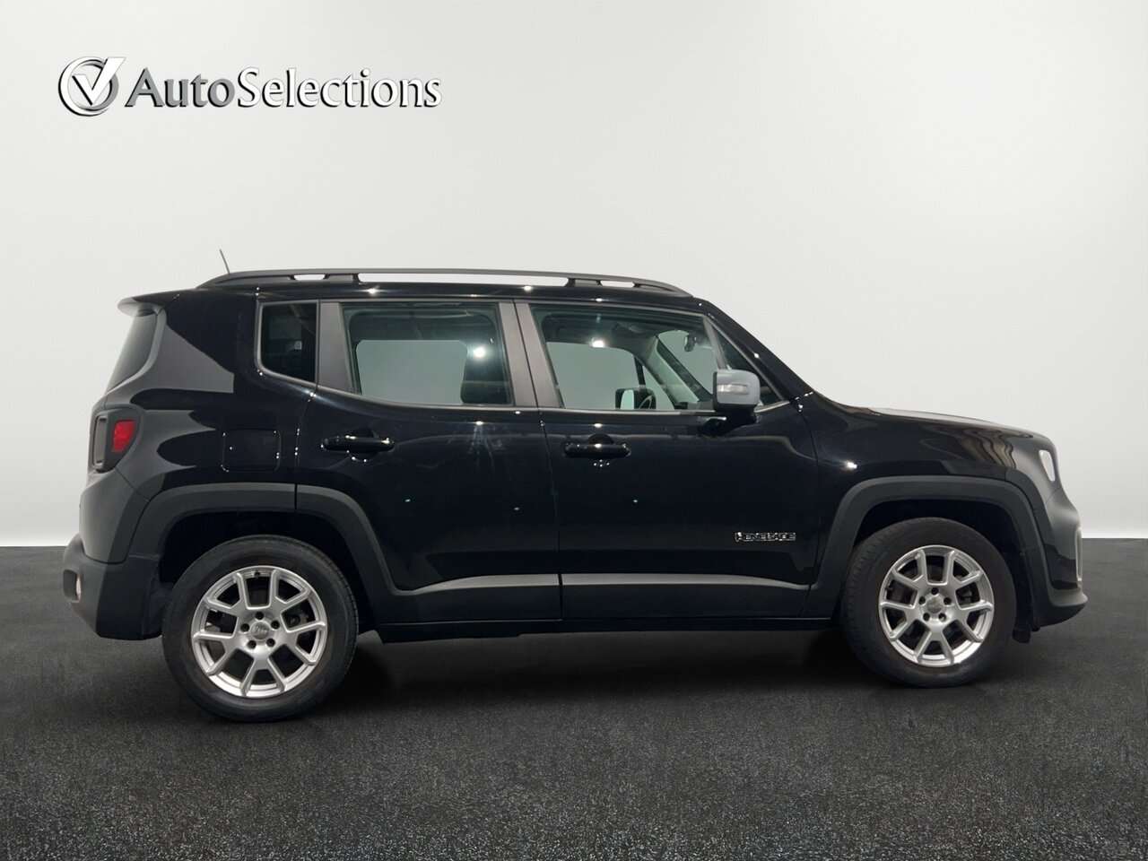 Jeep Renegade Automaat/Limited/Led/Navi/PDC — foto 2 van 25