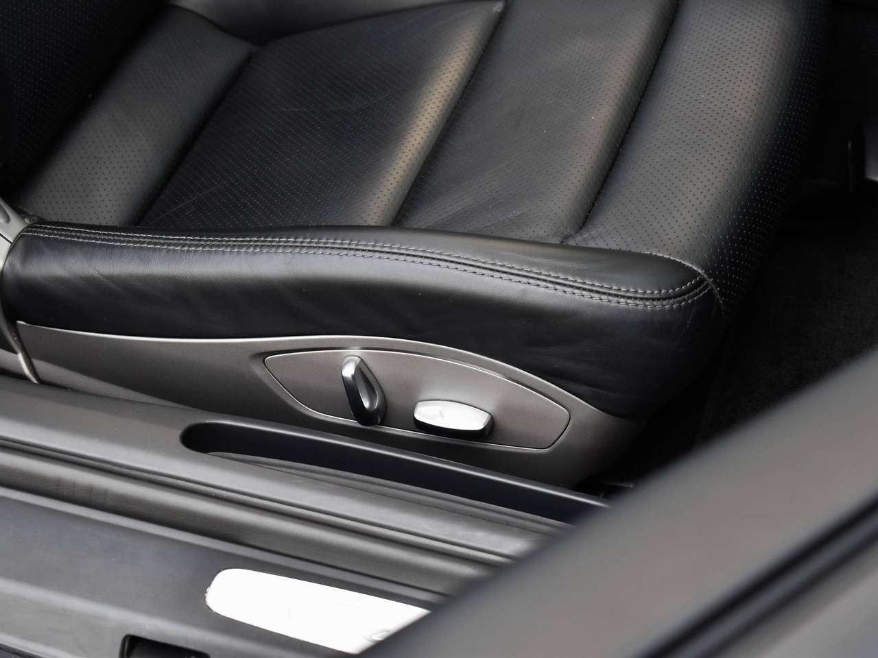 Porsche 911 991.1 Carrera 3.4 / Basalt Black / Full History — foto 12 van 25