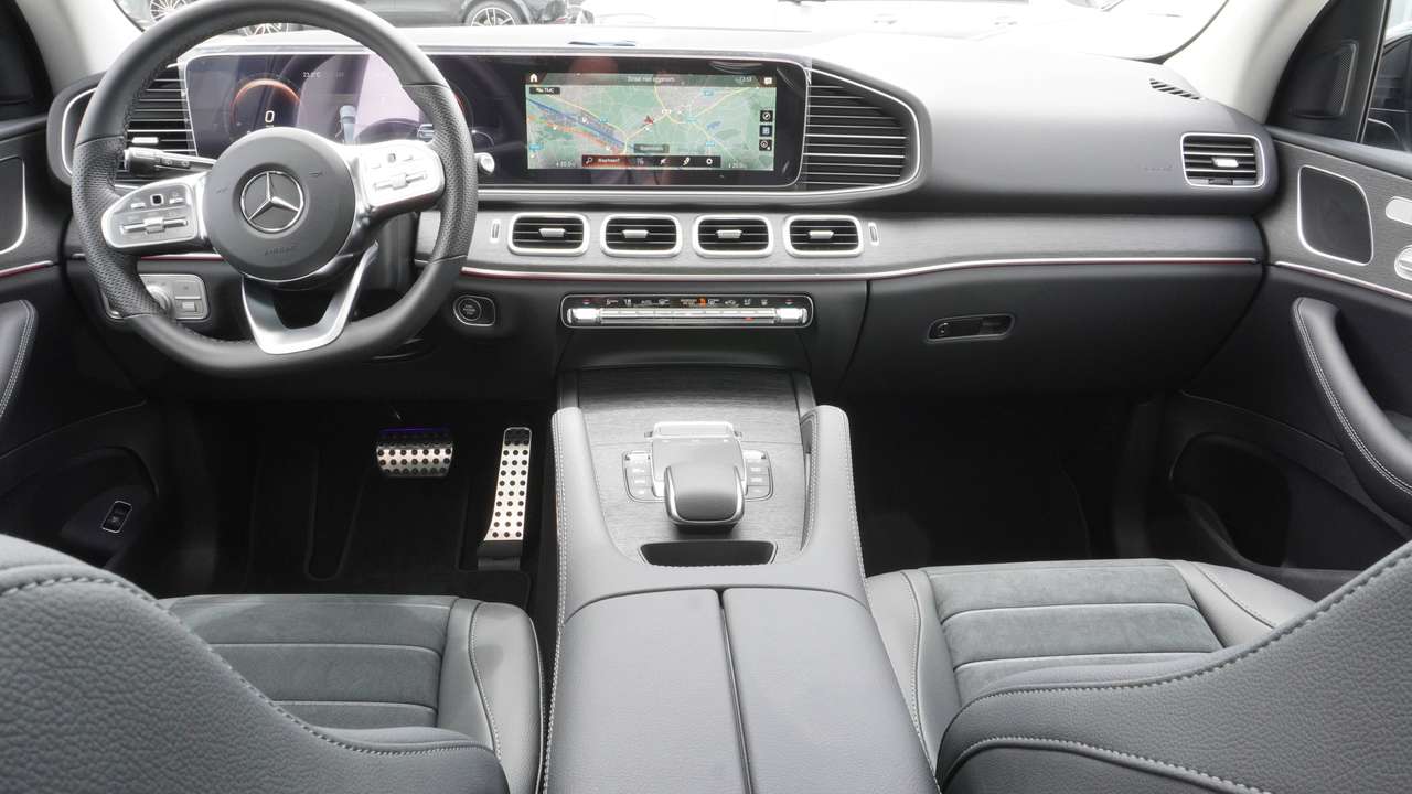 Mercedes-Benz GLE 350 DE AMG Nigtpakket Pano dak Trekhaak — foto 25 van 25