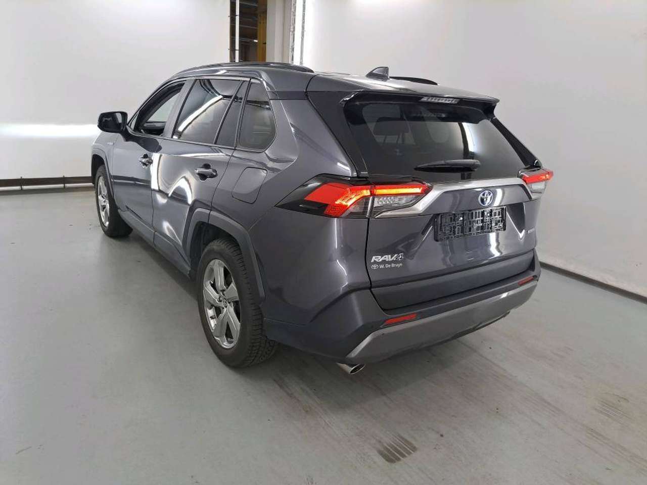 Toyota RAV4 RAV4 Hybrid HEV 2.5i 2WD Dynamic Business (NiCad) — foto 3 van 8