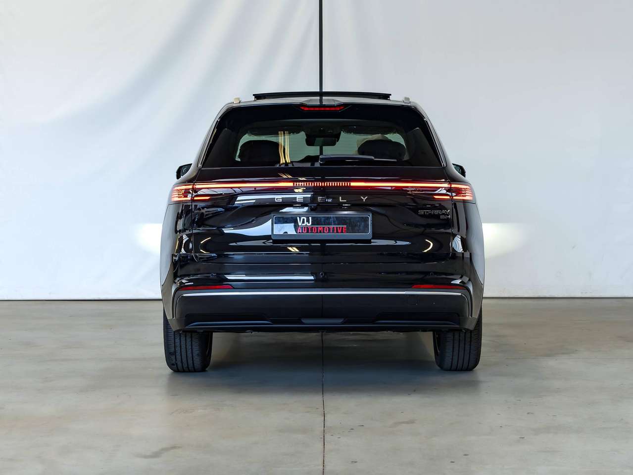 Geely Starray EM-i MAX+|136KM ELEK.BEREIK|8-JAAR-GARANTIE|PANO|MASSAGE|HEAD-UP|PREMIUM-SOUND|360°|KEYLESS|ZETELKOEL.|ZETELVERW. (v/a)| — foto 4 van 25