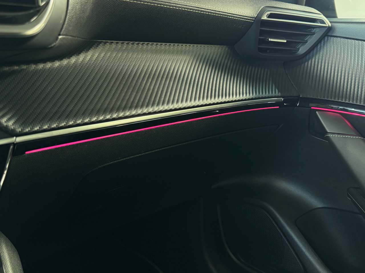 Peugeot 208 1.2 PureTech GT Automaat — foto 17 van 17