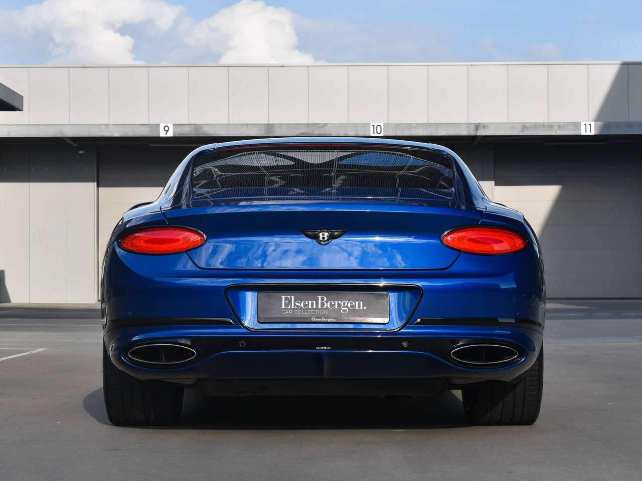 Bentley Continental GT 6.0 BiTurbo W12 / New Model / Sequin Blue / Full History — foto 5 van 25