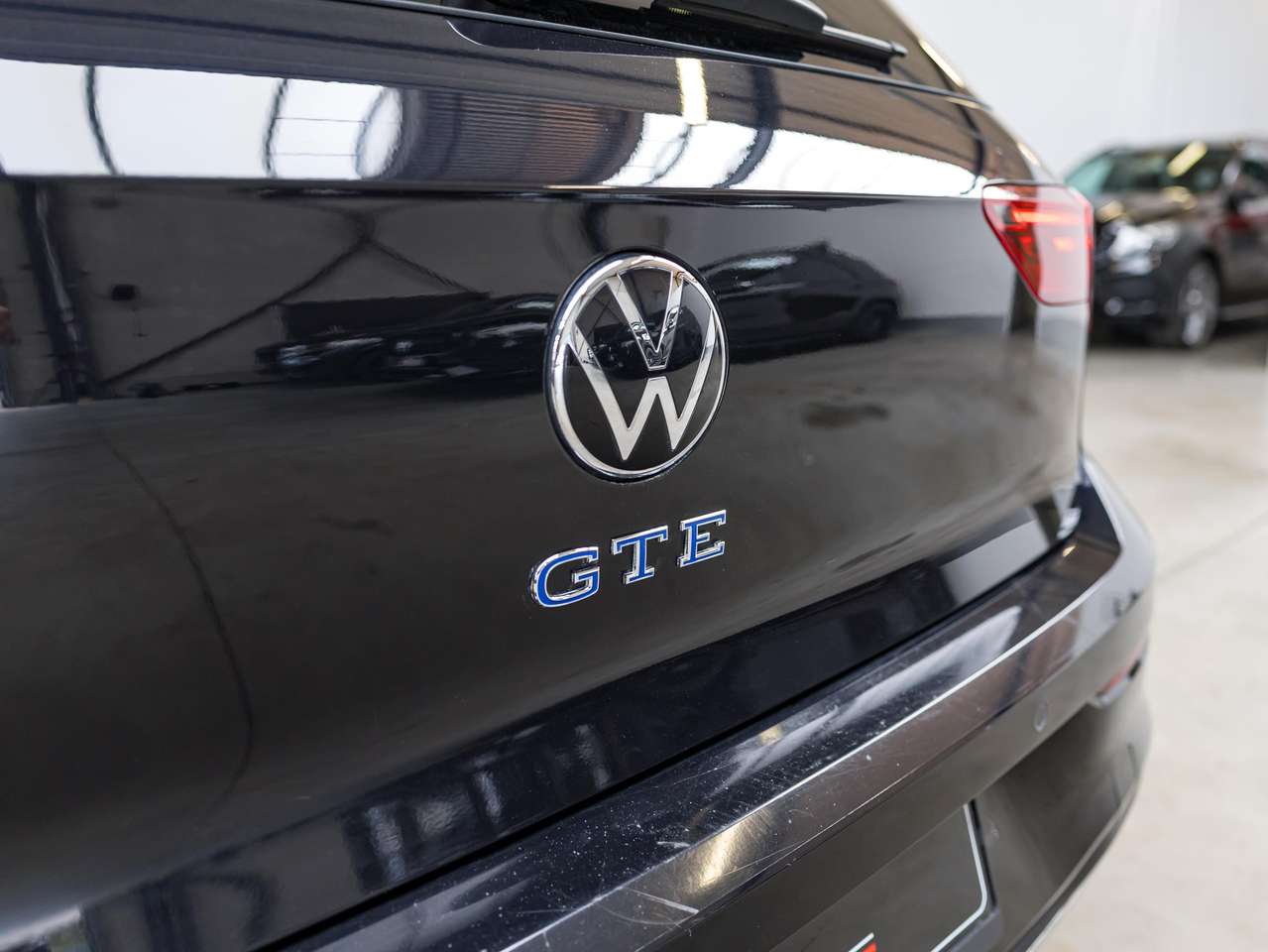 Volkswagen Golf GTE PHEV|PANO|KEYLESS|ACC|LA|AMBIENTLIGHT| — foto 12 van 25