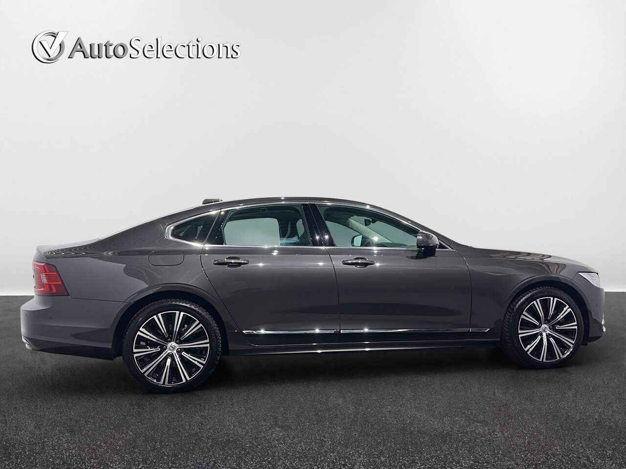 Volvo S90 B4 PLUS BRIGHT/360°/LUCHTVERING/HARMAN KARD — foto 6 van 21