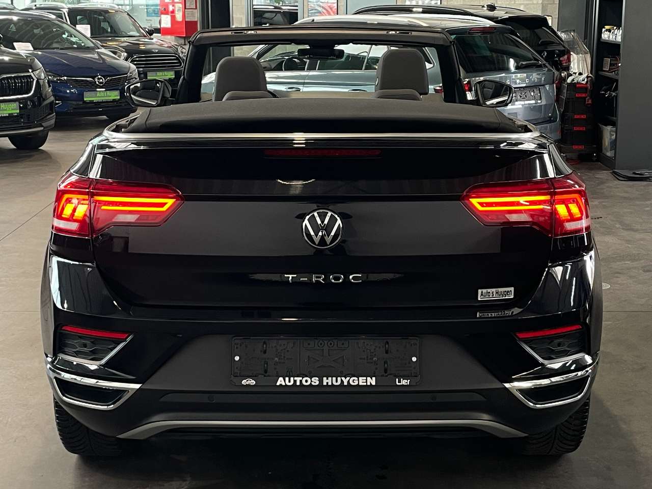 Volkswagen T-Roc Cabriolet 1.0 TSI Active — foto 5 van 18