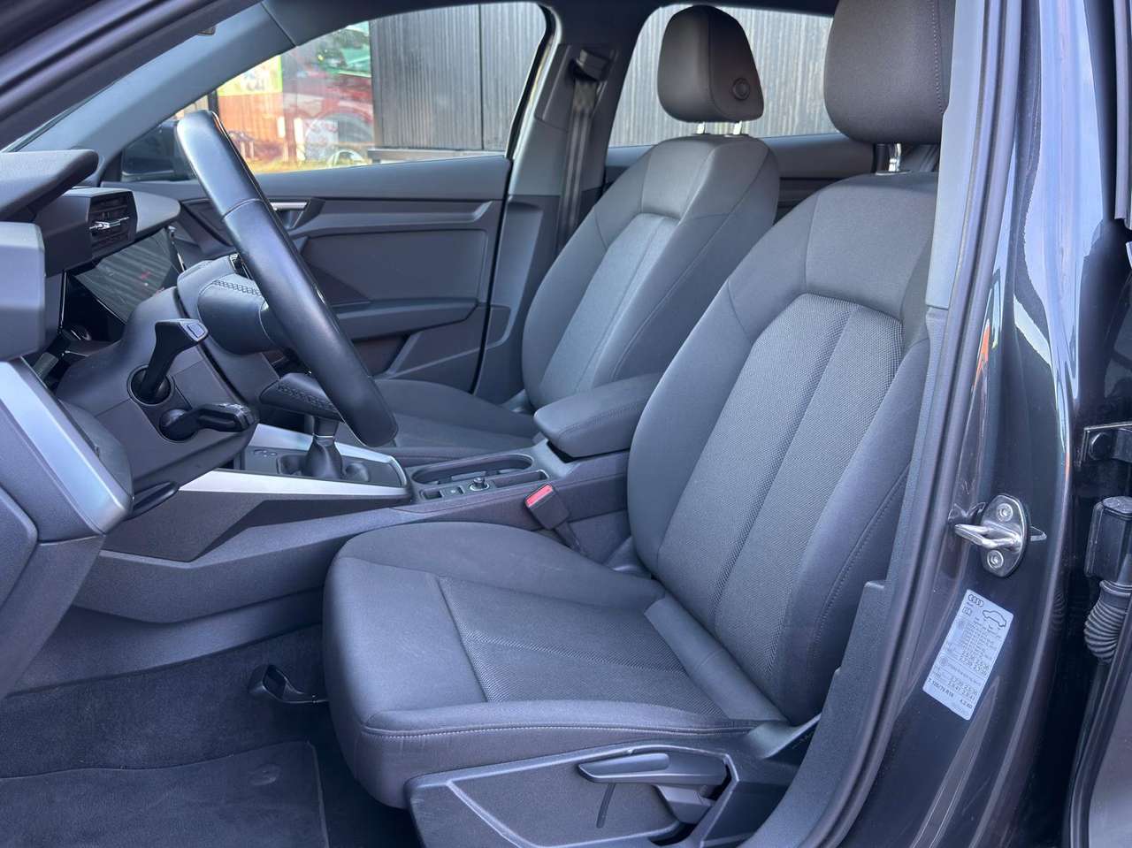 Audi A3 30 TDi 5 deurs 115 pk  85000km — foto 11 van 15