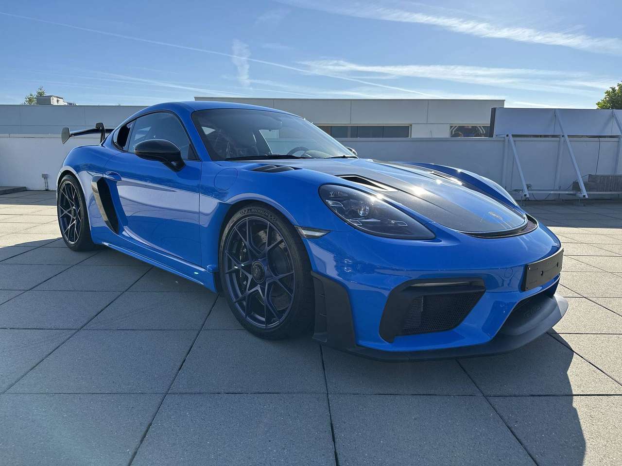 Porsche Cayman GT4 RS Weissach Pack Hefsysteem vooras