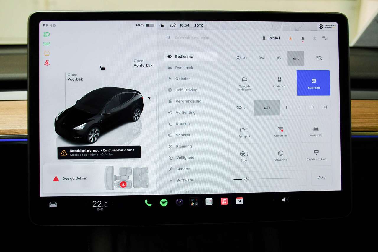 Tesla Model Y Model Y Standard Range - NAVIGATIE / PANORAMISCH DAK / CAMERA / ACC / BLIS / PDC — foto 11 van 17