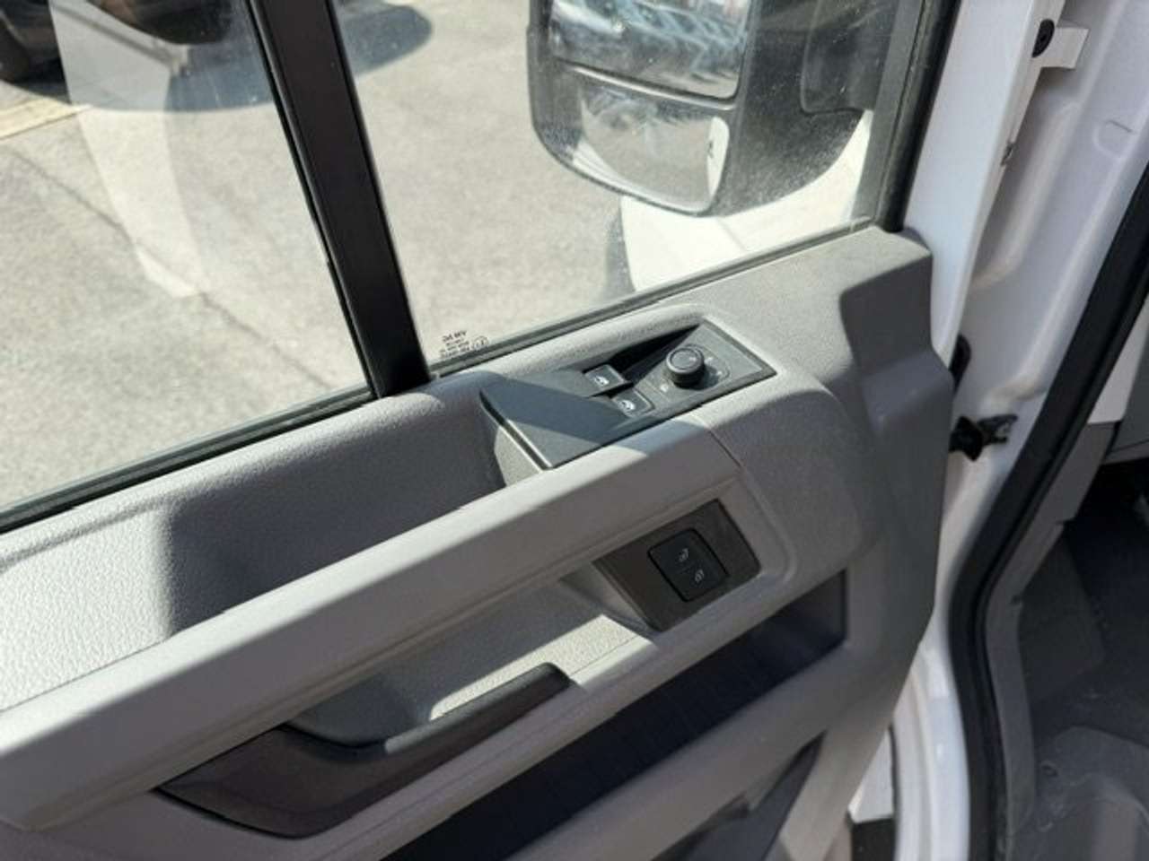 Volkswagen Crafter L3H3 140PK-SLECHTS 31000KM-28900+BTW — foto 17 van 21