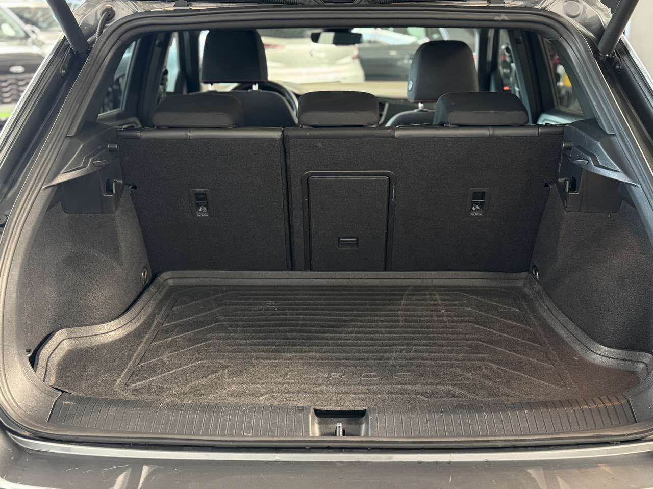 Volkswagen T-Roc 1.5 TSI R-Line DSG/Automaat — foto 5 van 17