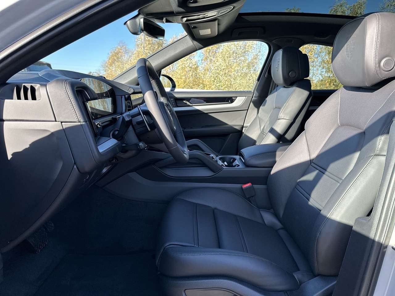 Porsche Cayenne coupé/E-Hybr NIEUW MODEL/36gr Co2/CATALOGUSPRIJS: 160.950 EURO - 10%/LUCHTV/LED — foto 13 van 16