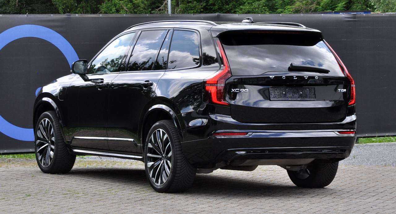 Volvo XC90 T8 PHEV PLUS DARK 7-ZIT HARMAN KARDON MEMORY SEATS APPLE CARPLAY — foto 3 van 20