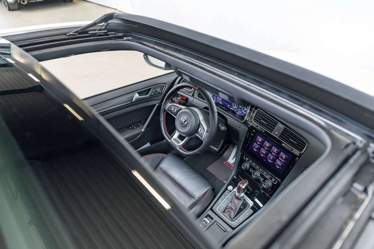 Volkswagen Golf GTI TCR|VOORKANT PPF BESCHERMD|AKRAPOVIC|PANO|CARBON|DYN-AUDIO-SYSTEEM|CAMERA|ZETELVERW.|ACC|LA|GARANTIE| — foto 7 van 25