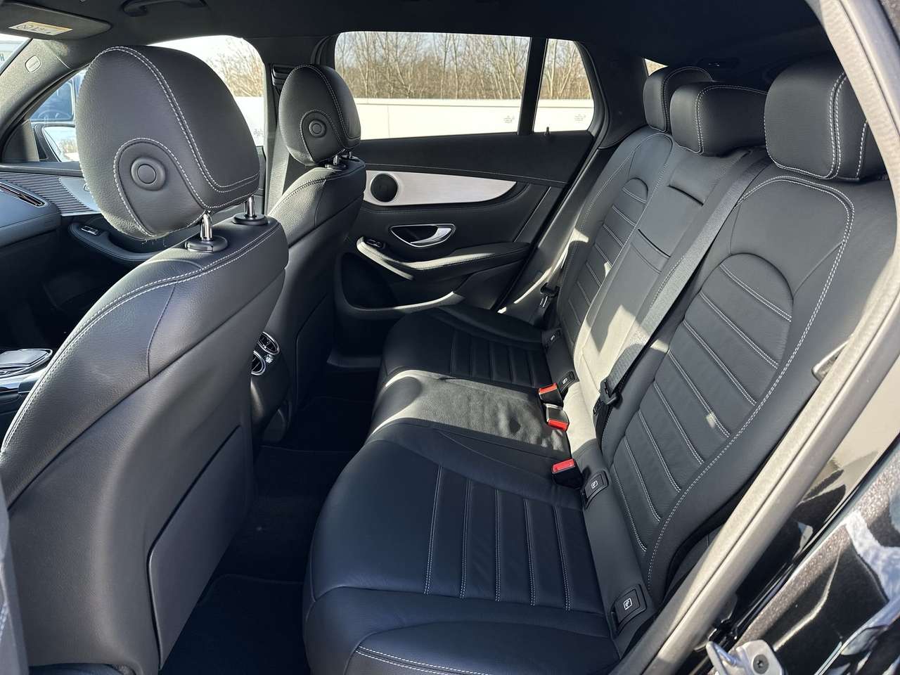 Mercedes-Benz EQC 400 4M AMG Leder 21" multi privacy ramen dodehoek — foto 19 van 19