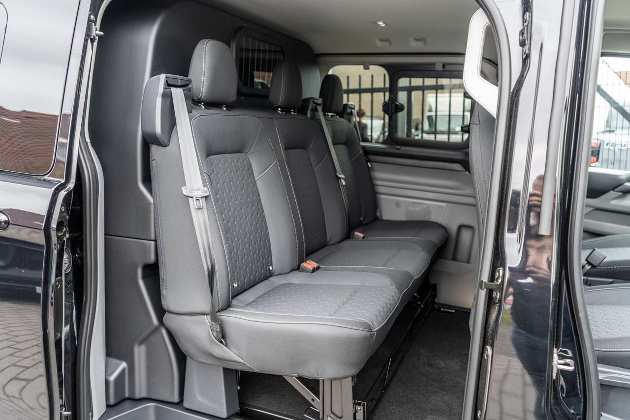 Ford Transit Custom 2.0TDCi Limited L2 5pl. - 5j Warranty - 40.400ex — foto 14 van 15