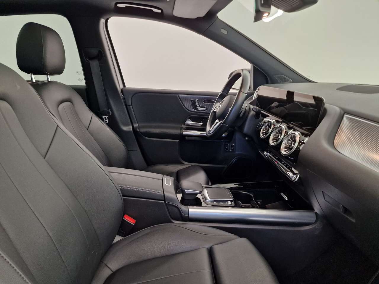 Mercedes-Benz B 160 PHEV AUTOMAAT-OPEN DAK-TAL VAN OPTIES-21000KM!!! — foto 7 van 18