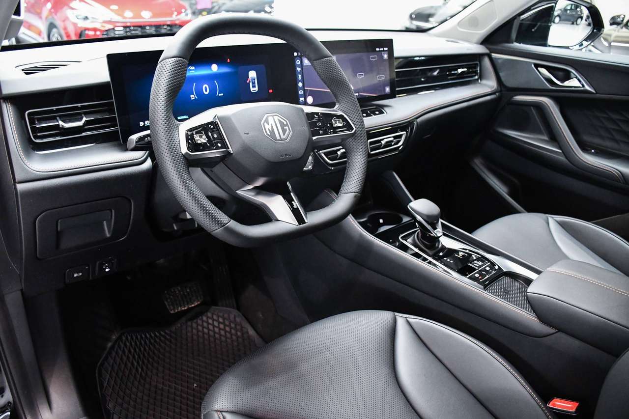 MG HS HS Hybrid  1.5 Turbo Luxury - NAVIGATIE / 360 CAMERA / SMARTLINK / ACC / BLIS — foto 8 van 23