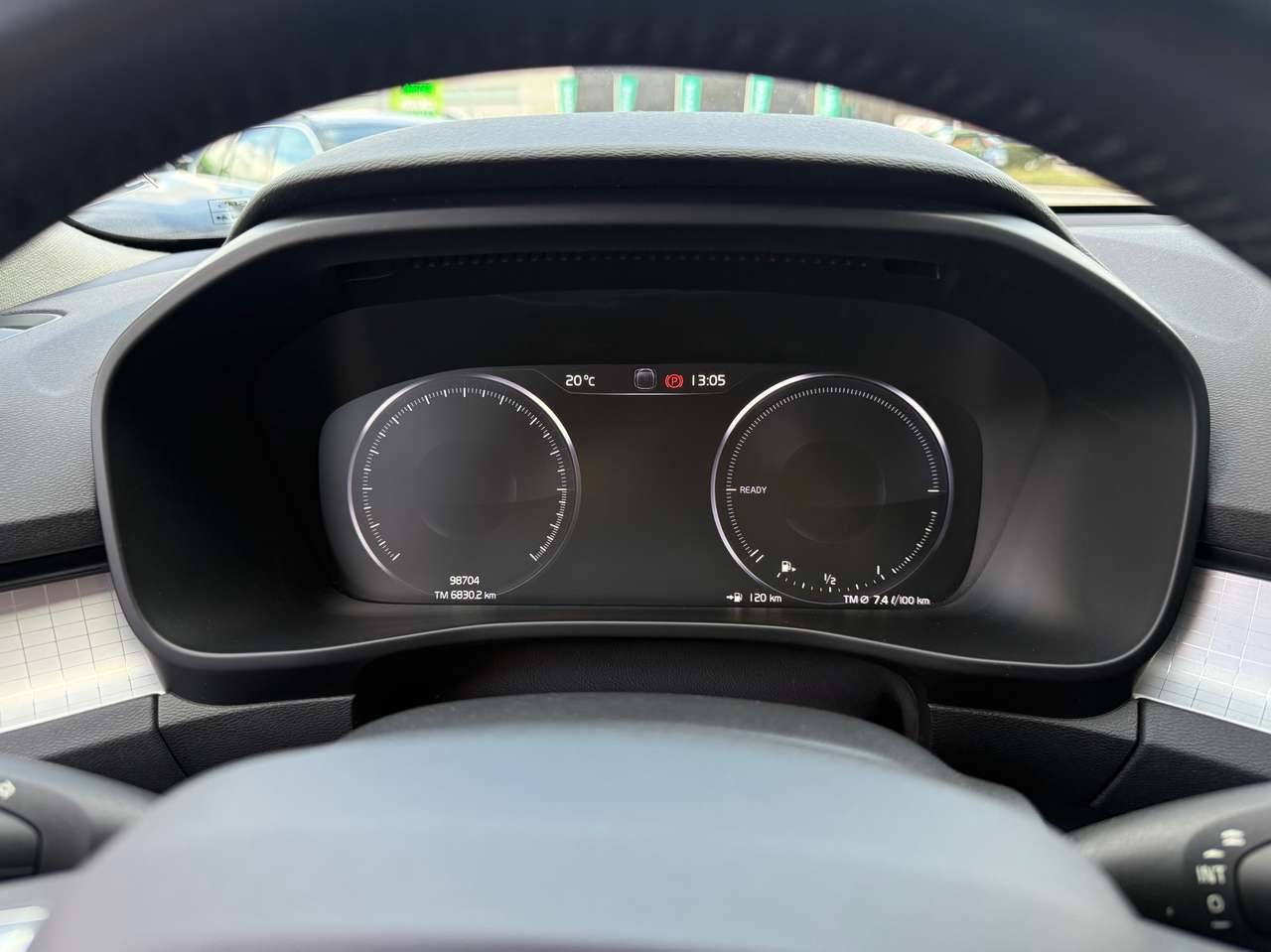 Volvo XC40 1.5 T5 PHEV Plug in Electric / Benzine Inscription Expression — foto 16 van 18