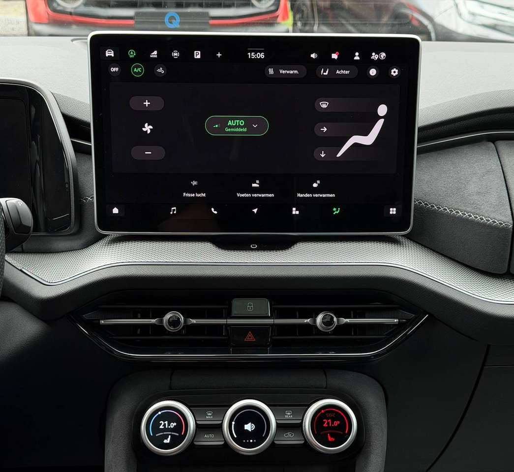 Skoda Kodiaq MHEV SPORTLINE PANO CANTON CAMERA CARPLAY SFEERVERLICHTING MEMORY SEATS — foto 19 van 19