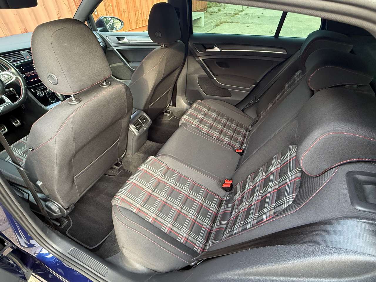 Volkswagen Golf GTI Golf 2.0 TSI OPF DSG — foto 7 van 10