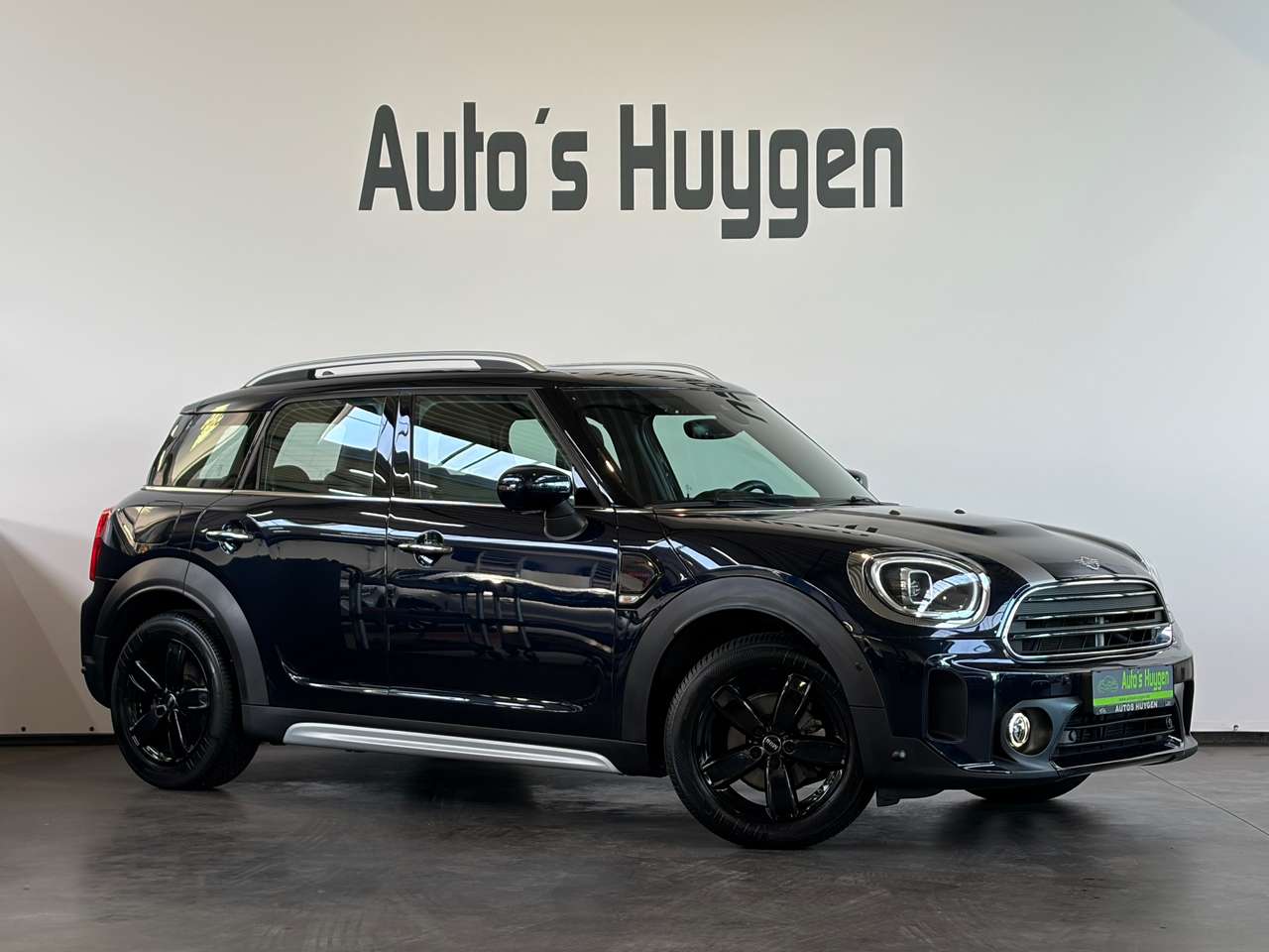 MINI One Countryman 'Northwood Edition' met open dak!