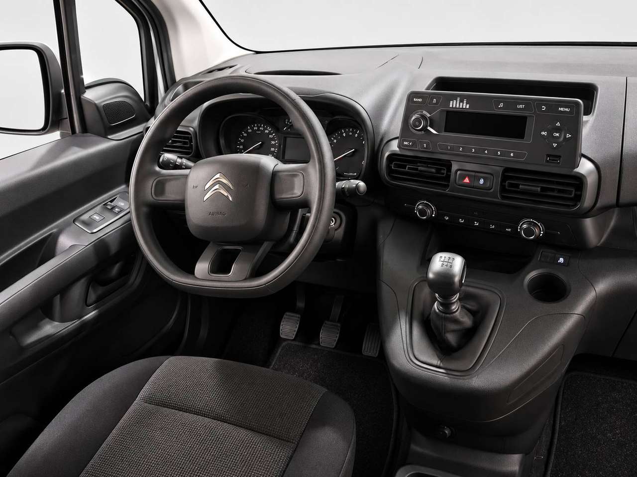 Citroen Berlingo 1.2 PureTech M Light Control S/S (EU6.3) — foto 6 van 15