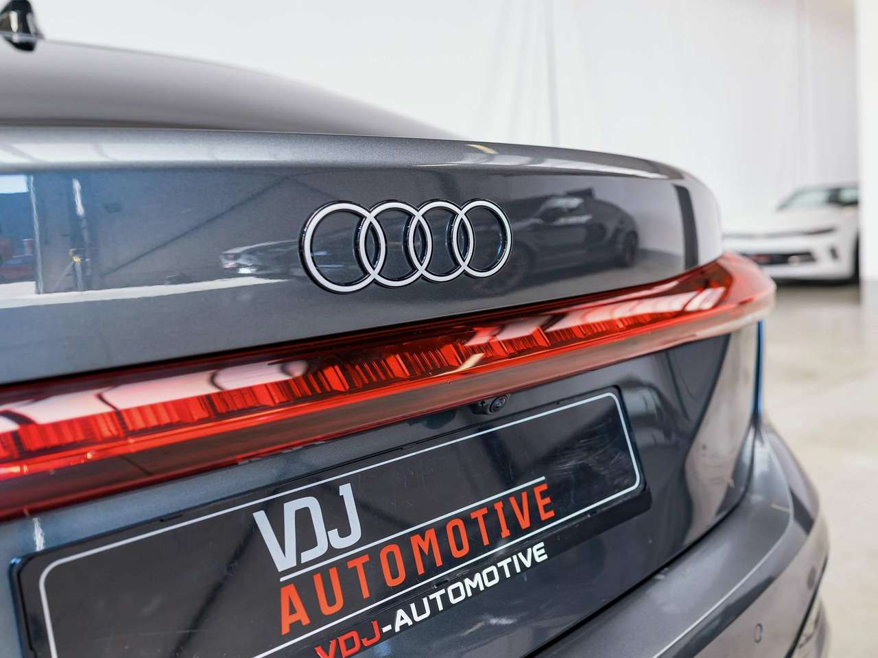 Audi A5 2x S-LINE|PASSENGER DISPLAY|KEYLESS|SFEERVERL.|CAMERA|STOPLICHTINFO|ACC|LA|ZETELVERW.| — foto 12 van 25