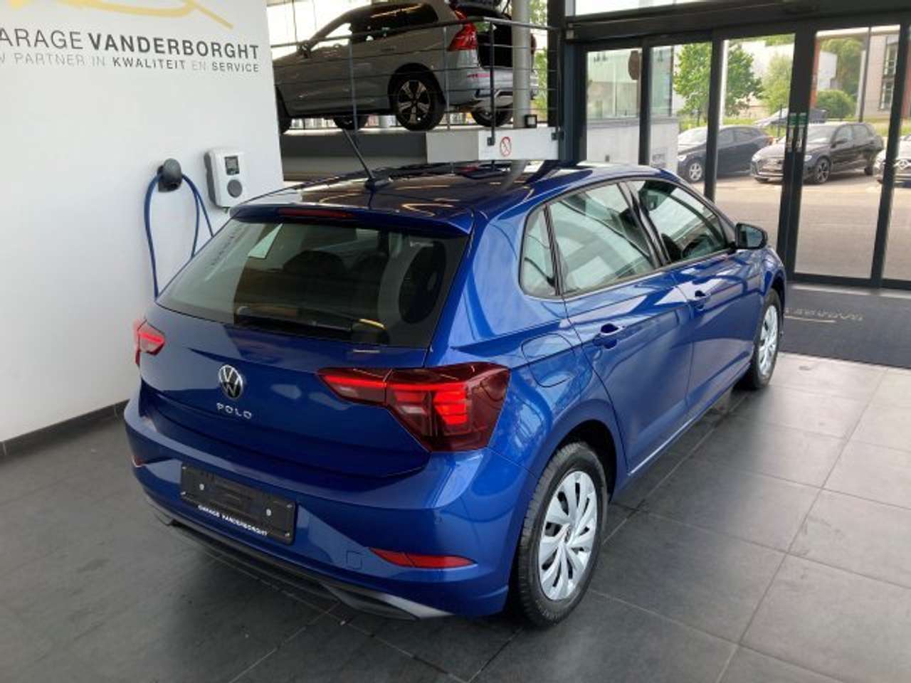 Volkswagen Polo BENZINE AUTOMAAT 42000KM!!!! — foto 4 van 19