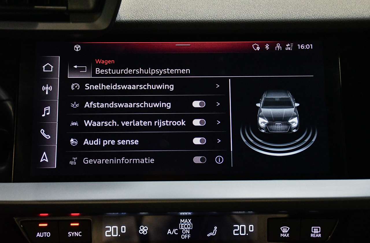 Audi A3 A3 30 TFSI Sedan advanced - NAVI / SMARTLINK / ACC — foto 12 van 19