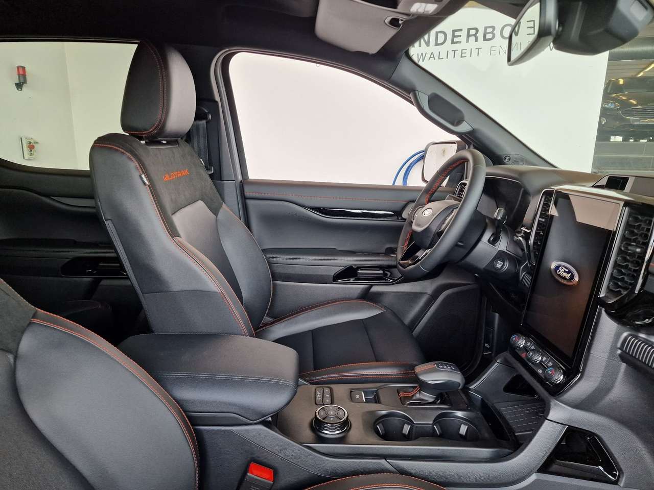 Ford Ranger WILDTRAK PLUG-IN HYBRID NIEUW OKM 48700+BTW — foto 6 van 16