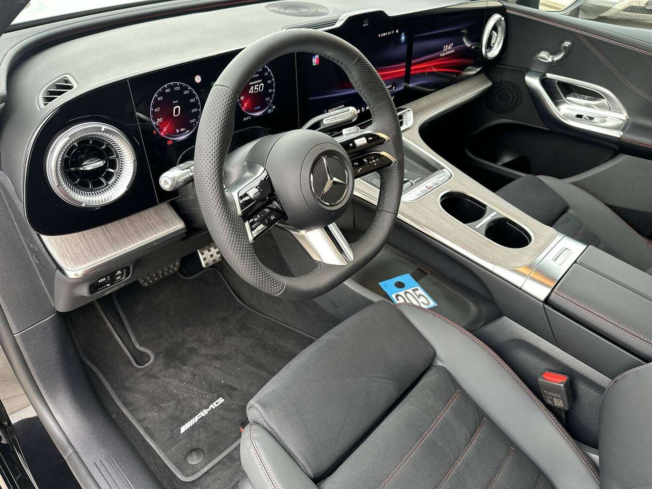 Mercedes-Benz GLC 400 4MATIC ELECTRIC AMG Line Distronic Trekhaak Nightpakket Pano Dak — foto 12 van 19