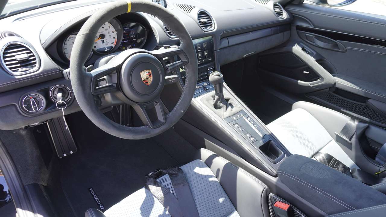 Porsche Cayman GT4 RS/20"/LEDER/CLUB SPORT PACK/KUIPSTOEL — foto 15 van 15